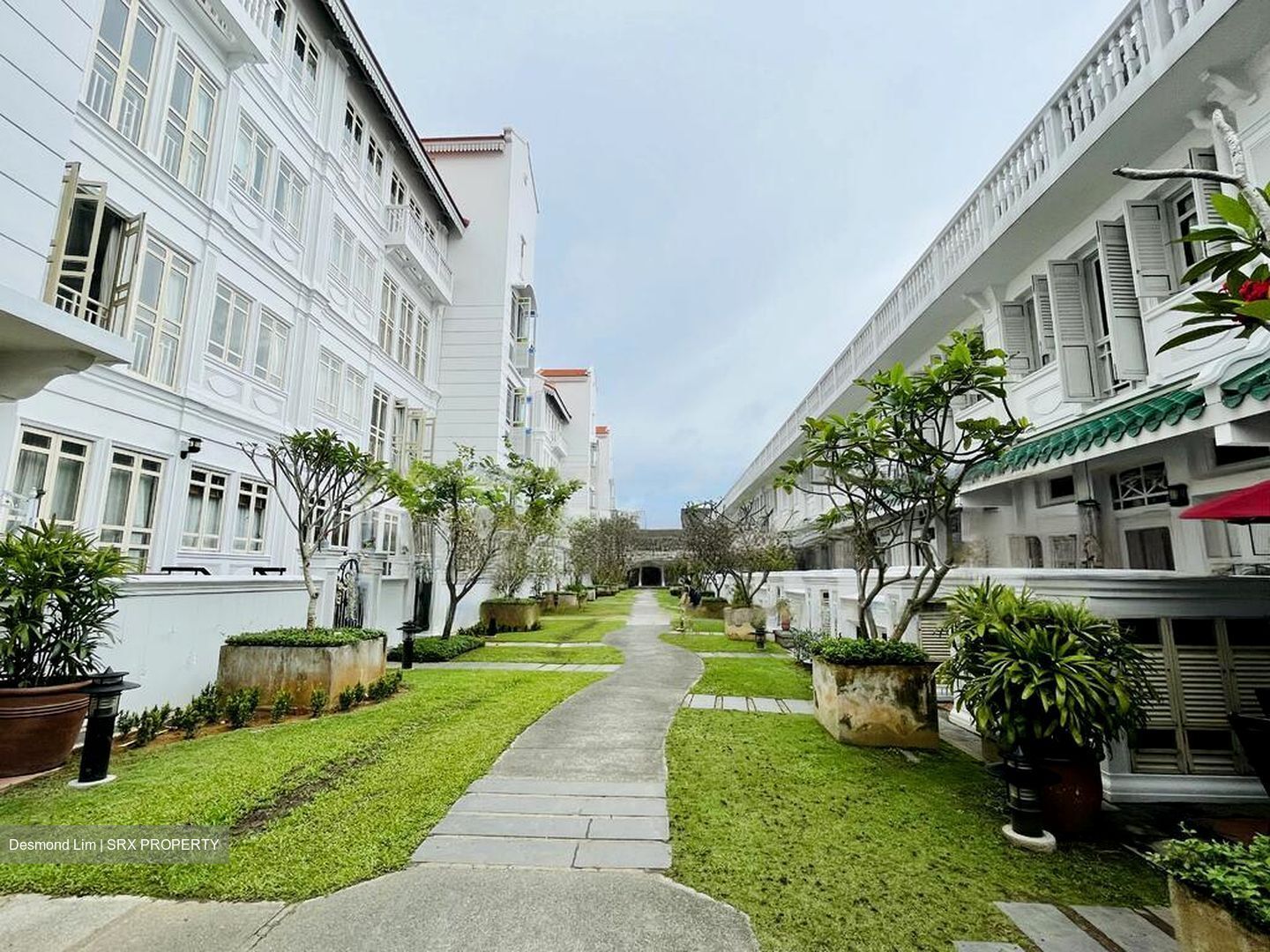 Joo Chiat Place (D15), Shop House #459987421